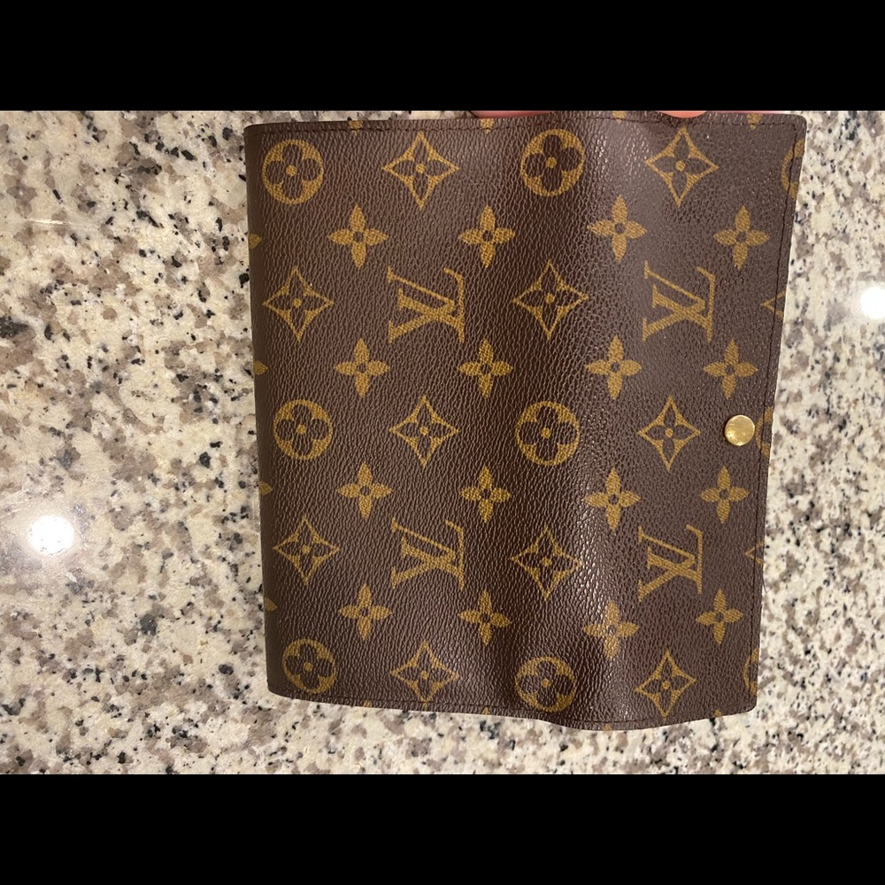 🎈SOLD🎈Louis Vuitton Sarah Wallet - Picture 12 of 12